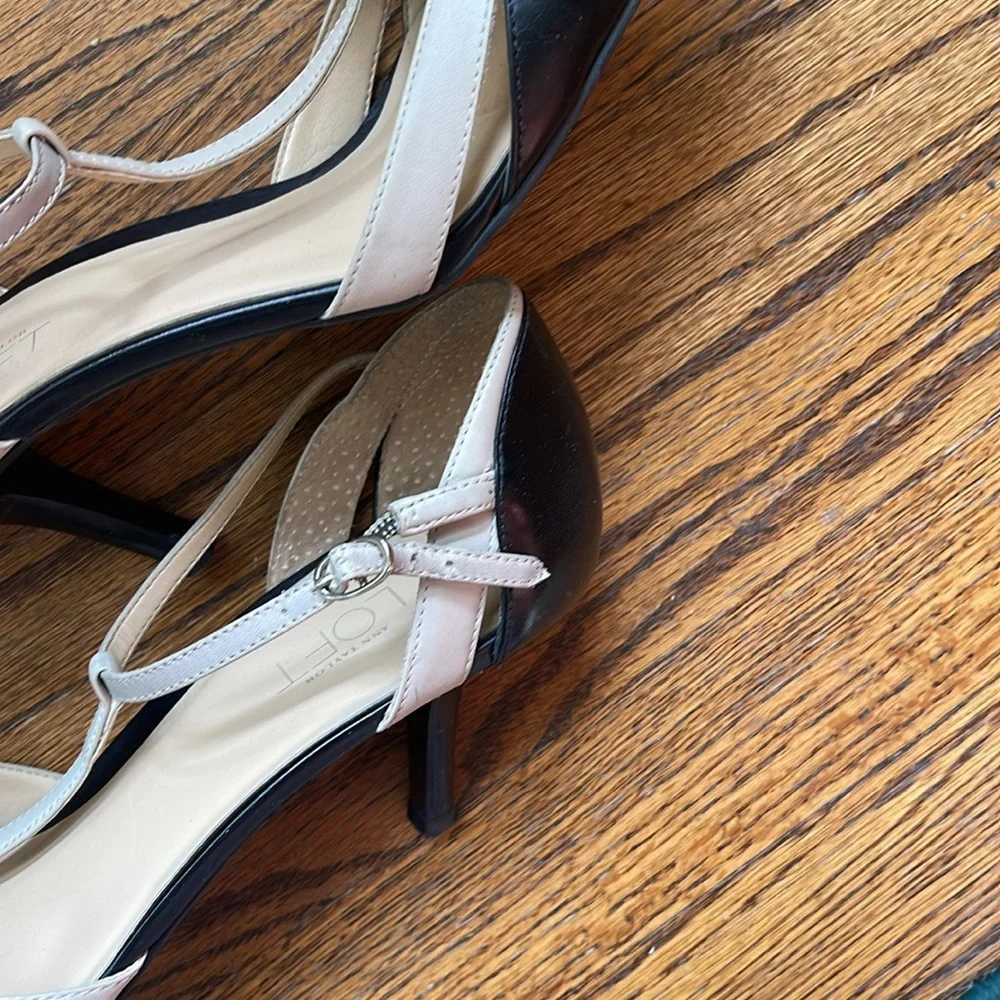 Ann Taylor Loft T-strap heels - Picture 8 of 10